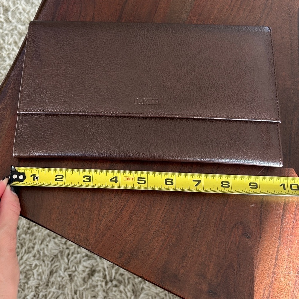 Danier Leather Travel Clutch - Picture 11 of 14